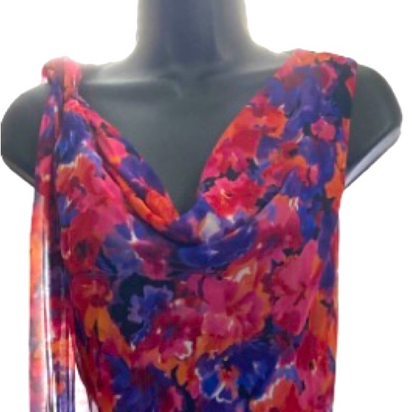 Lauren Ralph Lauren Dresses & Skirts - LAUREN Ralph Lauren Floral Dress with attached scarf Size 14